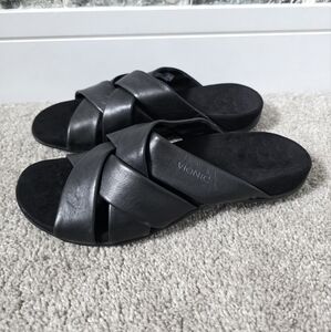 Vionic Black Women's Sandals